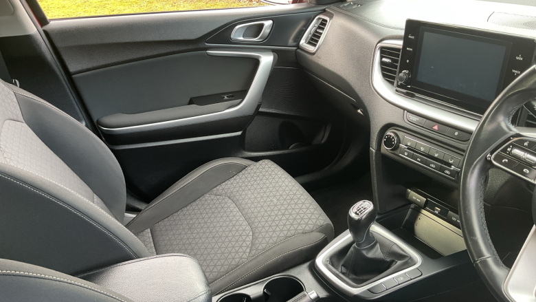 Kia Xceed 1.0T GDi ISG 2 5dr Petrol Hatchback